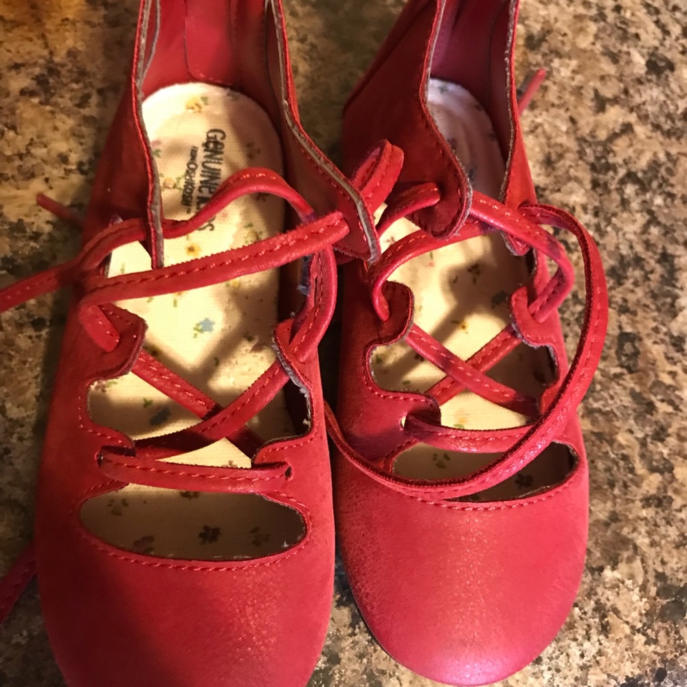 Girls toddler size 8 shoe